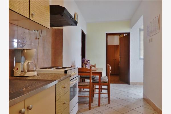 Apartment A4, for 4 persons