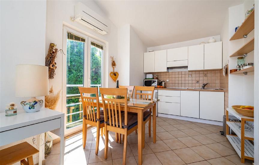 Apartment A1, for 4 persons