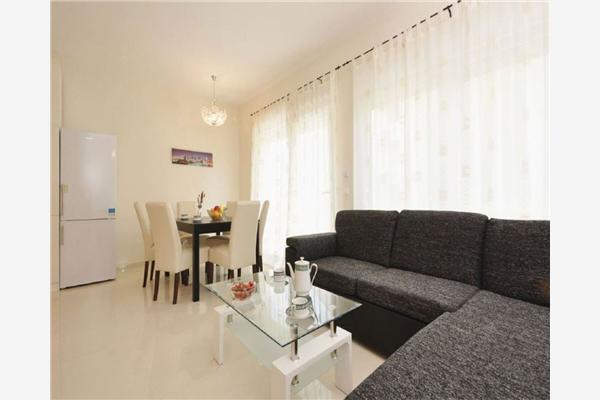 House K1, for 5 persons