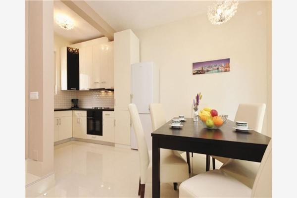 House K1, for 5 persons