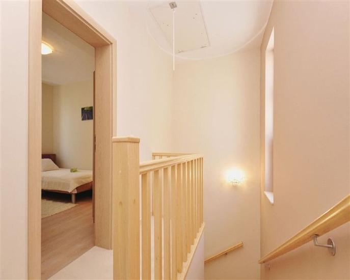 House K1, for 5 persons