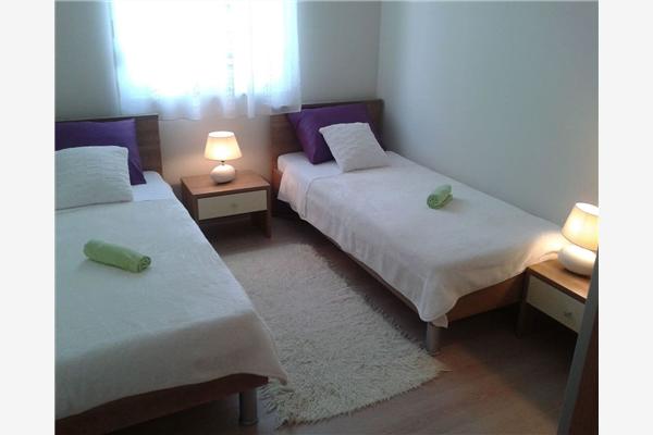 House K1, for 5 persons