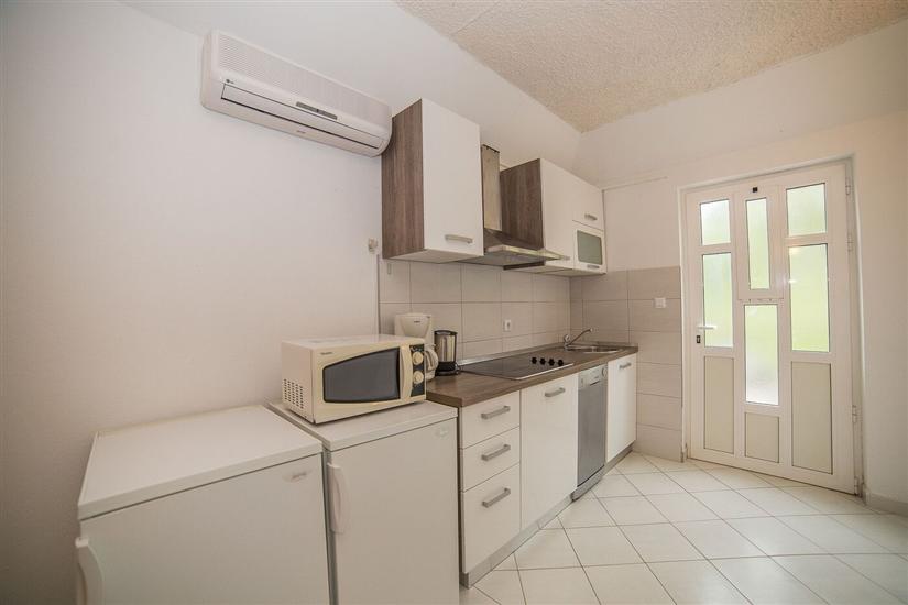 Apartment A2, for 3 persons