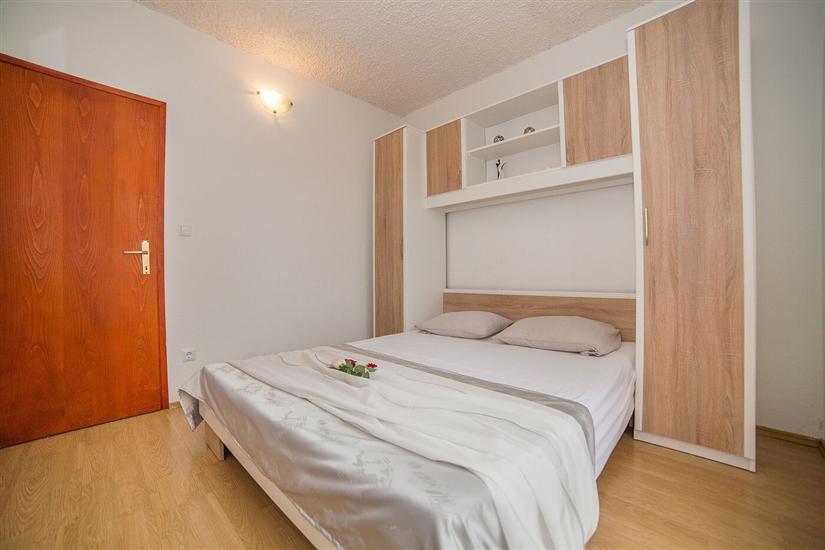 Apartment A2, for 3 persons