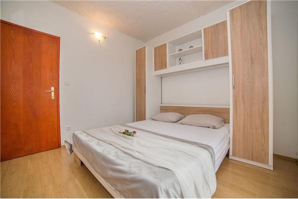 Apartment A2, for 3 persons