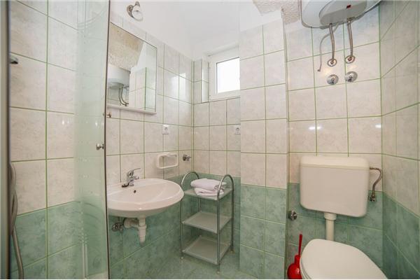 Apartment A2, for 3 persons