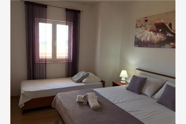 Apartment A3, for 5 persons