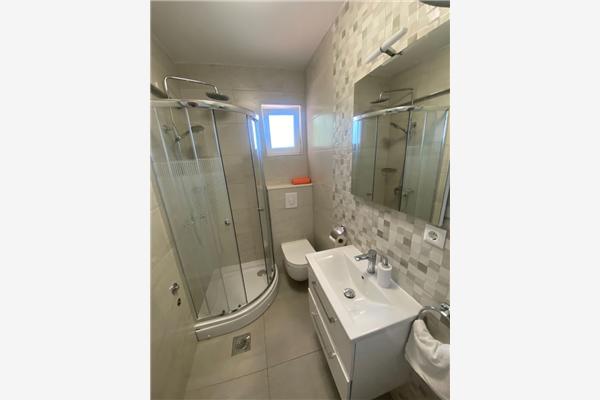 Apartment A3, for 5 persons