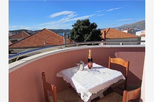 Apartment A4, for 7 persons