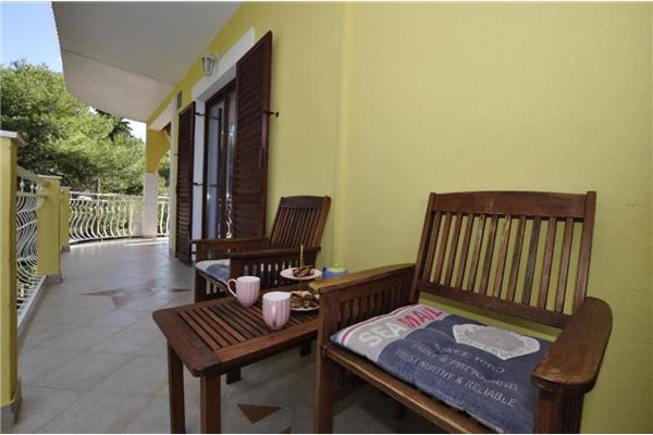 Apartment A1, for 6 persons