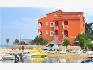 Beachfront accommodation Zadar riviera,BookSorFrom 113 €