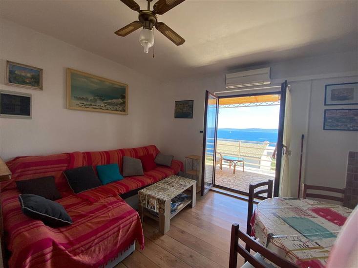 Apartment A1, for 5 persons