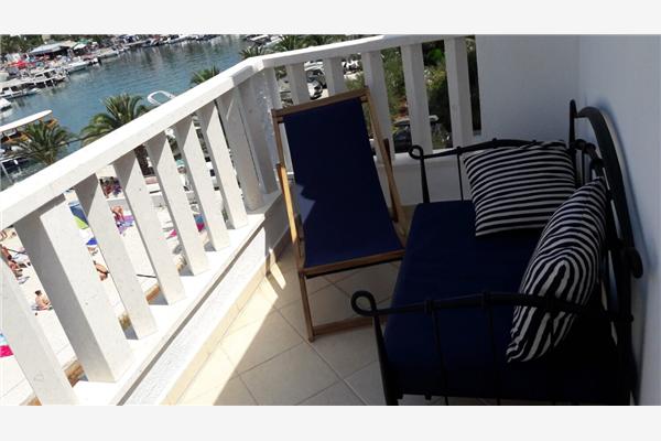 Apartment A2, for 4 persons