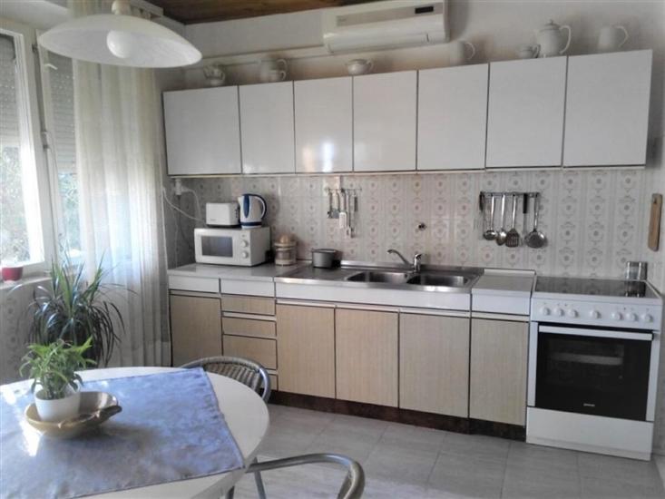 Apartman A2, na 4 osebe