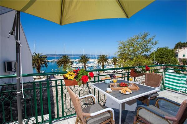 Apartment A1, for 4 persons