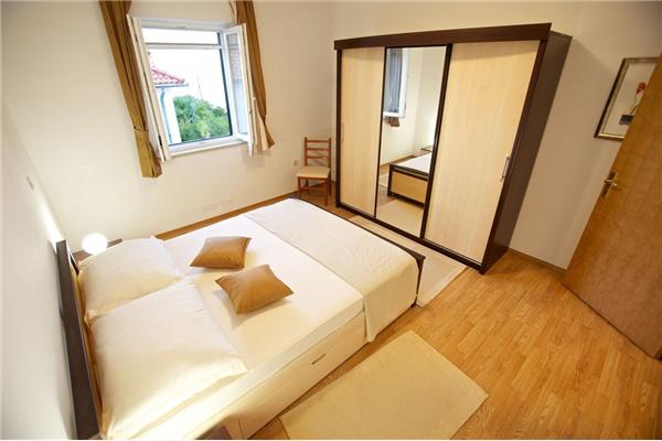 Apartment A2, for 3 persons