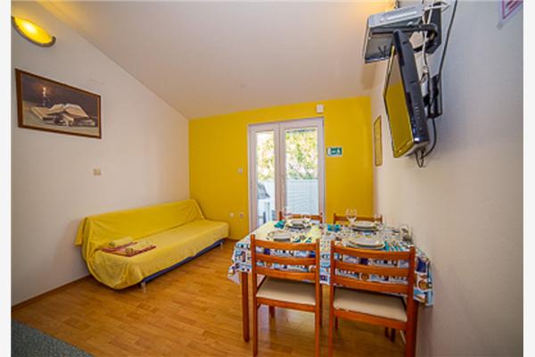 Apartment A2, for 4 persons