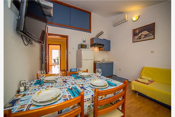 Apartment A2, for 4 persons