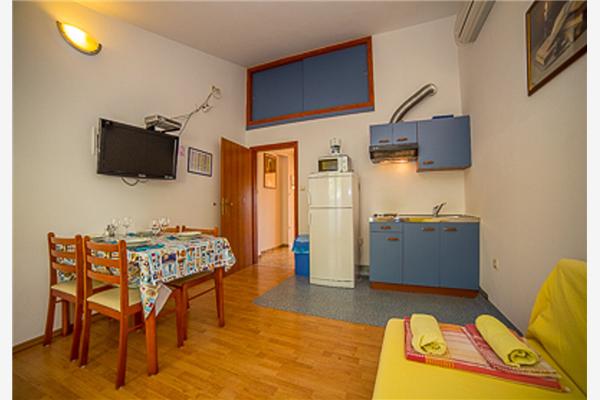 Apartment A2, for 4 persons