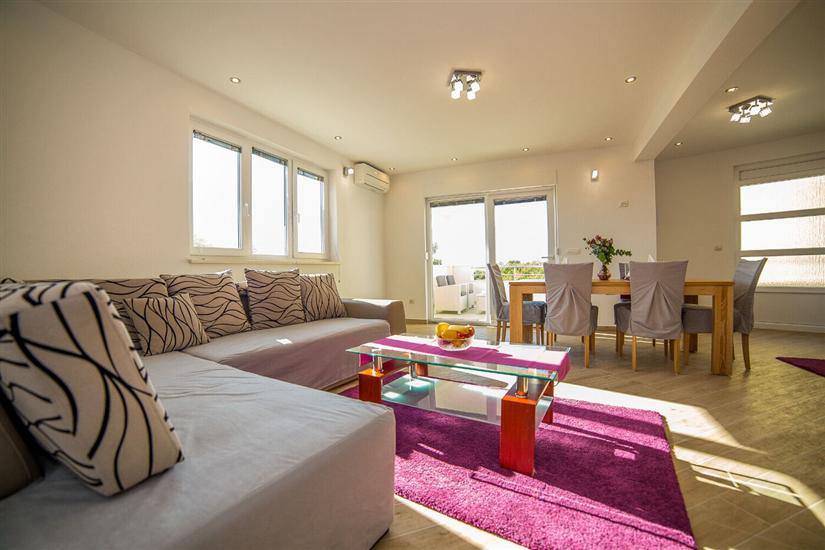 Apartment A3, for 5 persons