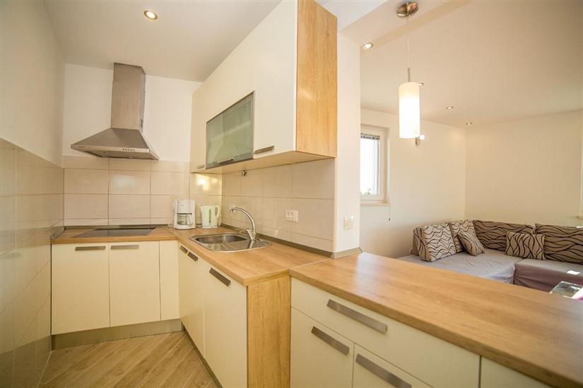 Apartment A3, for 5 persons