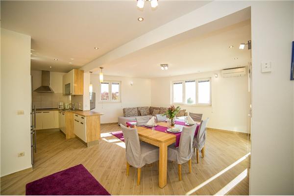 Apartment A3, for 5 persons