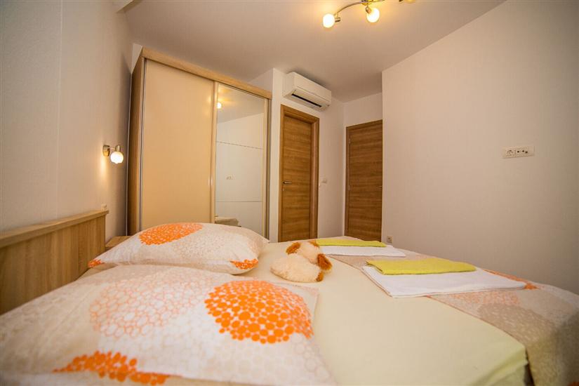 Apartment A3, for 5 persons