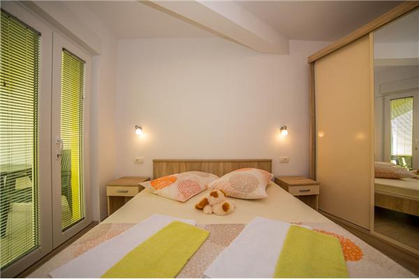 Apartment A3, for 5 persons