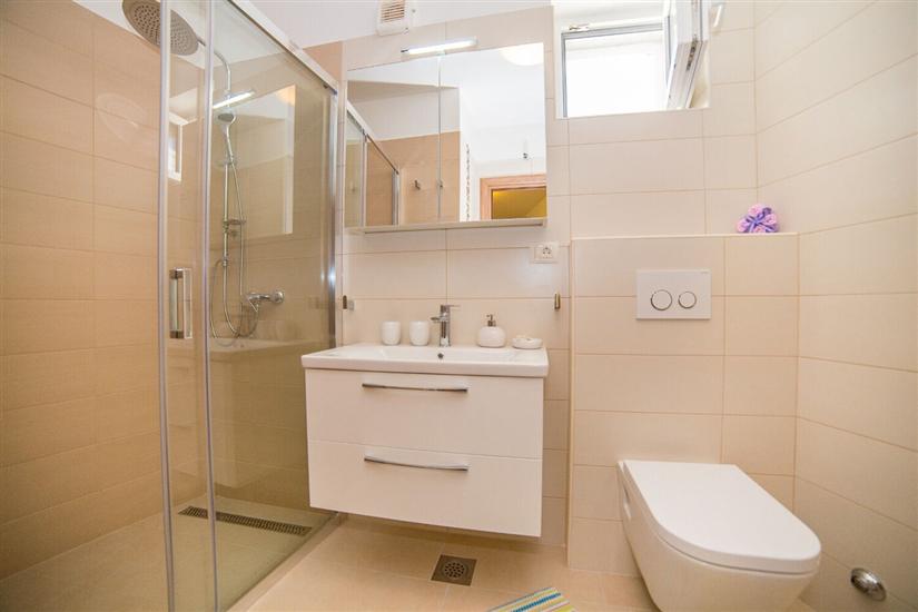 Apartment A3, for 5 persons