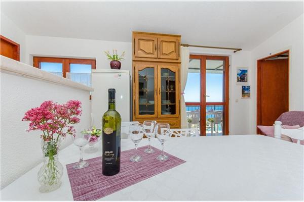 Apartment A2, for 5 persons