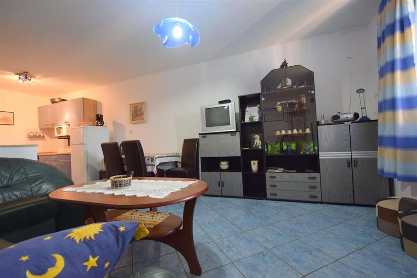 Apartman A1, na 5 osebe