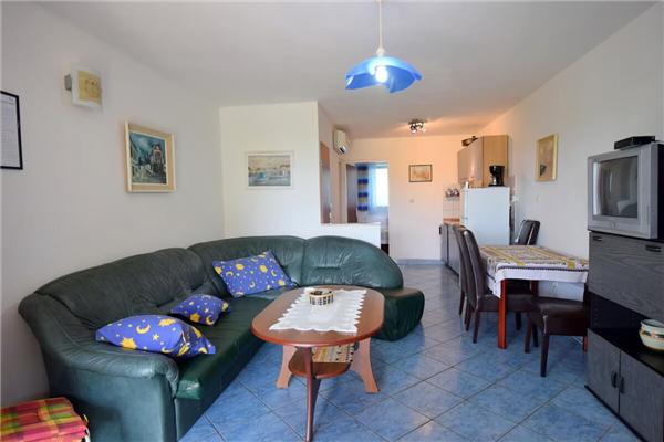 Apartman A1, na 5 osebe