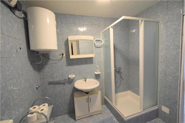 Apartman A1, na 5 osebe