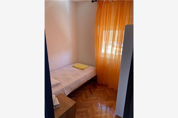 Apartman A2, za 5 osoba/e