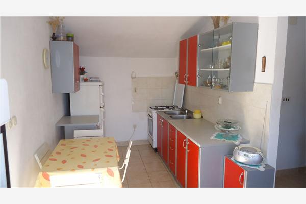 Apartment A2, for 4 persons