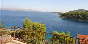 Apartment - Stomorska - island Solta