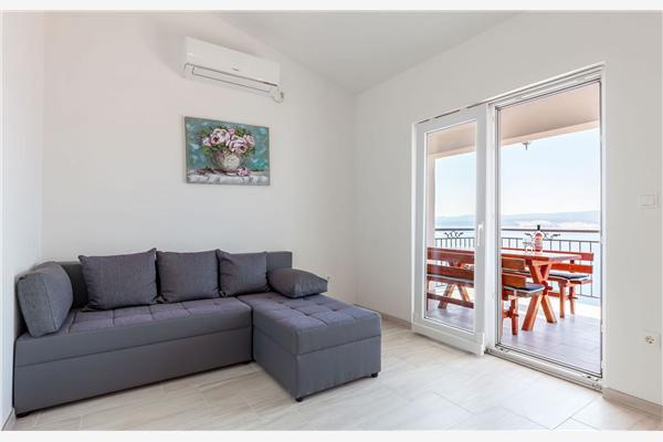 Apartment A7, for 6 persons