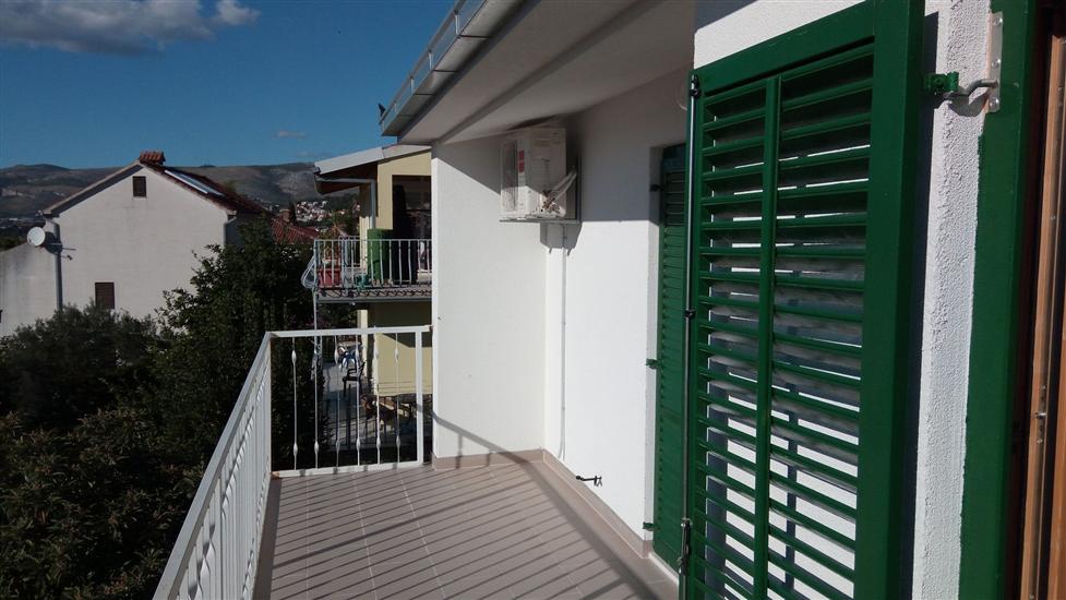 Apartment A2, for 6 persons