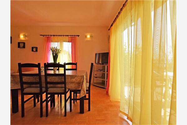 Apartment A1, for 4 persons