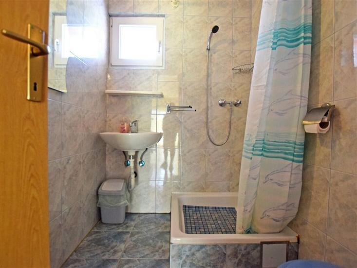 Apartment A2, for 4 persons