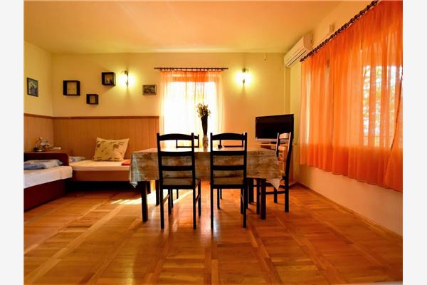 Apartment A3, for 4 persons