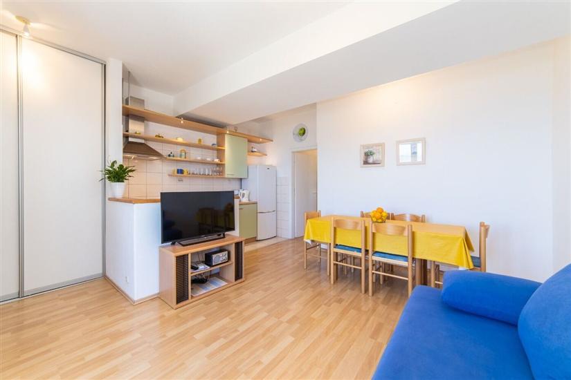 Apartment A1, for 6 persons