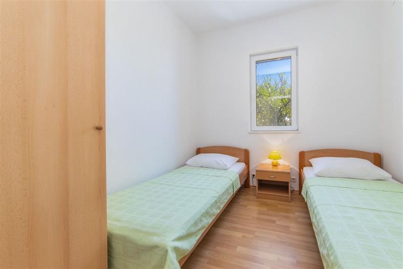 Apartment A1, for 6 persons