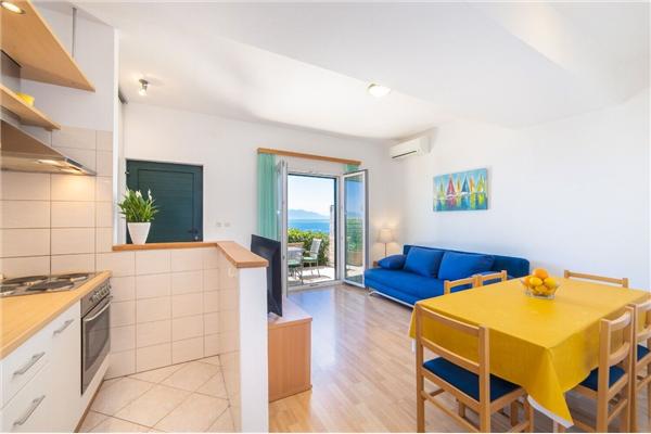 Apartment A2, for 6 persons