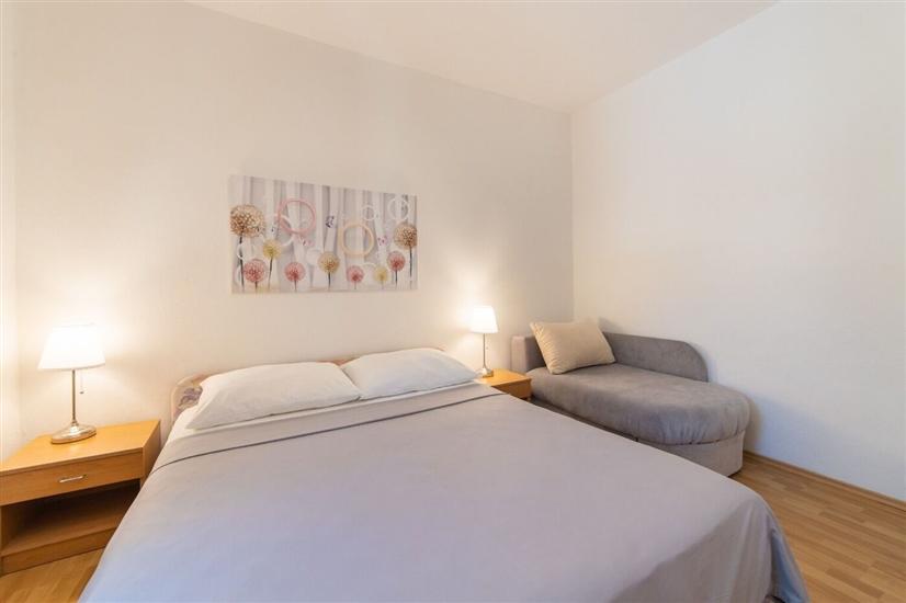 Apartment A2, for 6 persons