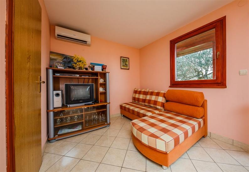 House K1, for 3 persons