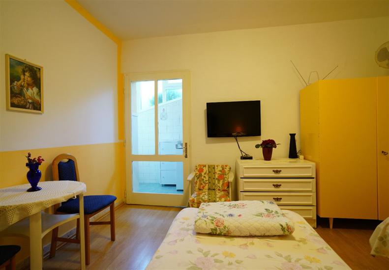 Apartment A2, for 2 persons