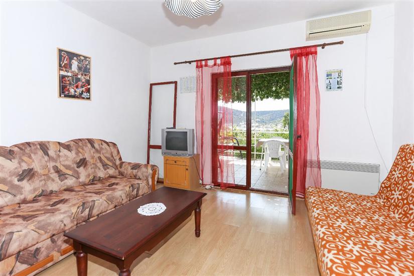 House K1, for 8 persons