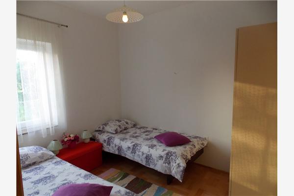 House K1, for 8 persons