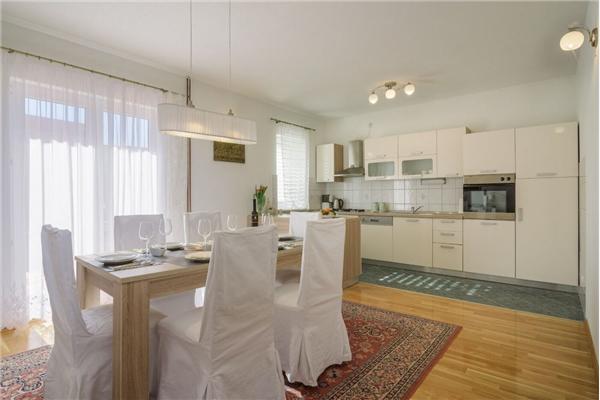 Apartment A1, for 4 persons